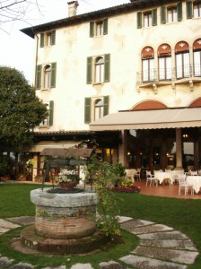Courtyard at the Villa Cipriani