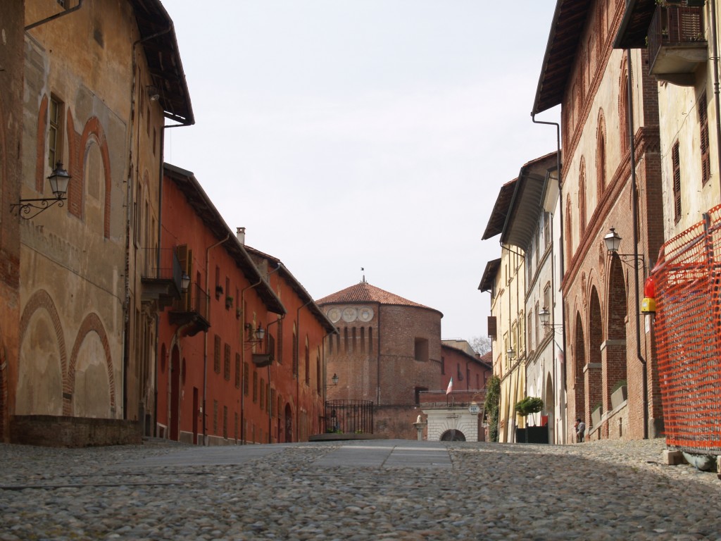 Typical street in Saluzzo, which is so off the beaten tourist path that ours were the first Torino+Piemonte museum passes sold at the tourist office in 2014.